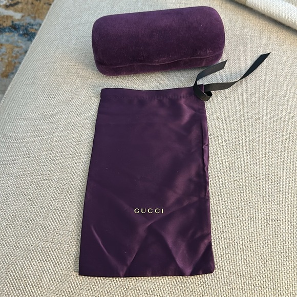 Gucci Oversized Women’s Sunglasses - Picture 7 of 9